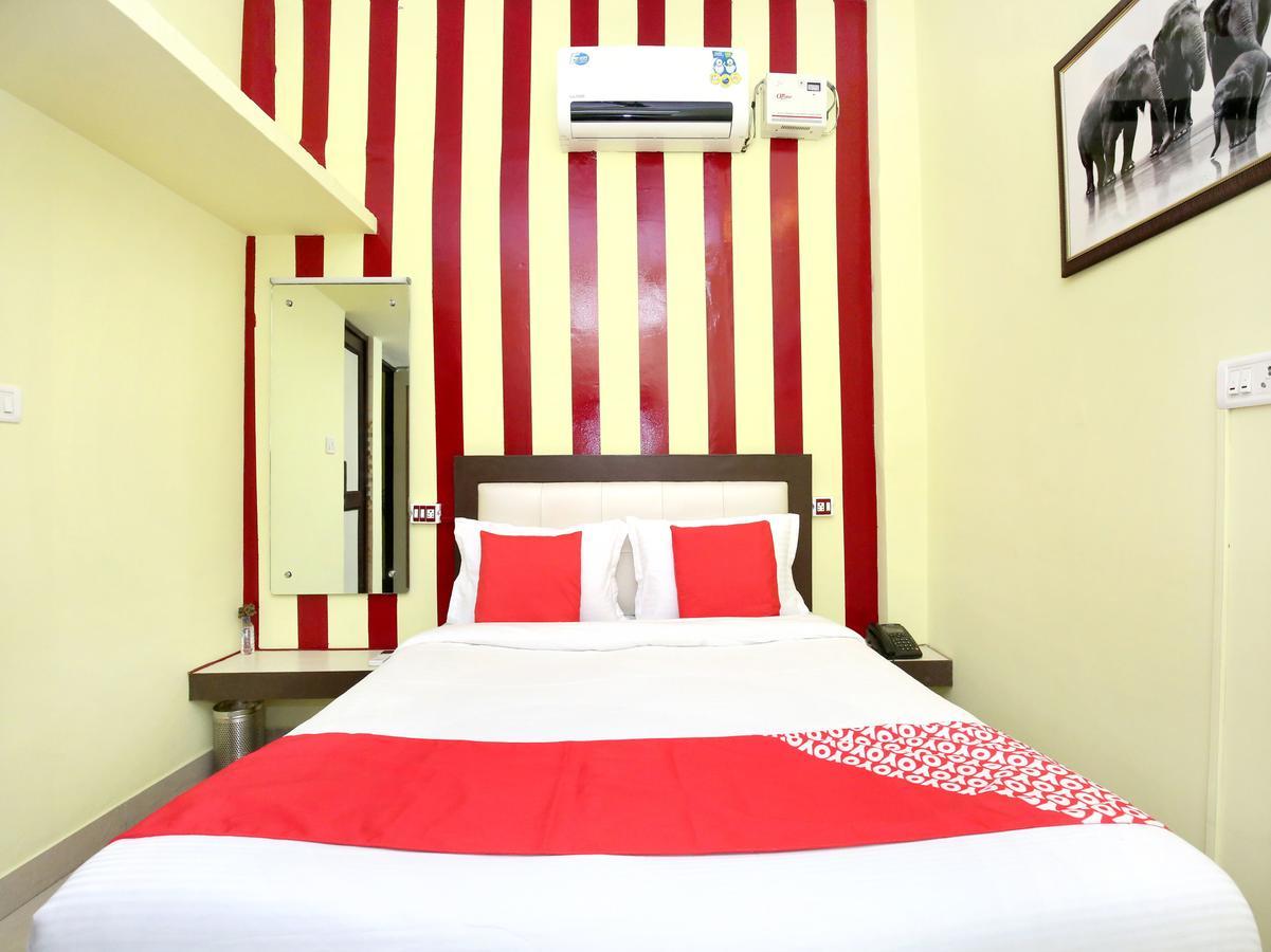 Oyo 12038 Hotel Alishan Chandīgarh Buitenkant foto